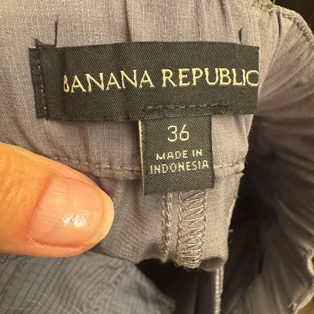BANANA REPUBLIC Men's Gray Flat Front Golf Shorts Size 36 Pockets Outdoors
